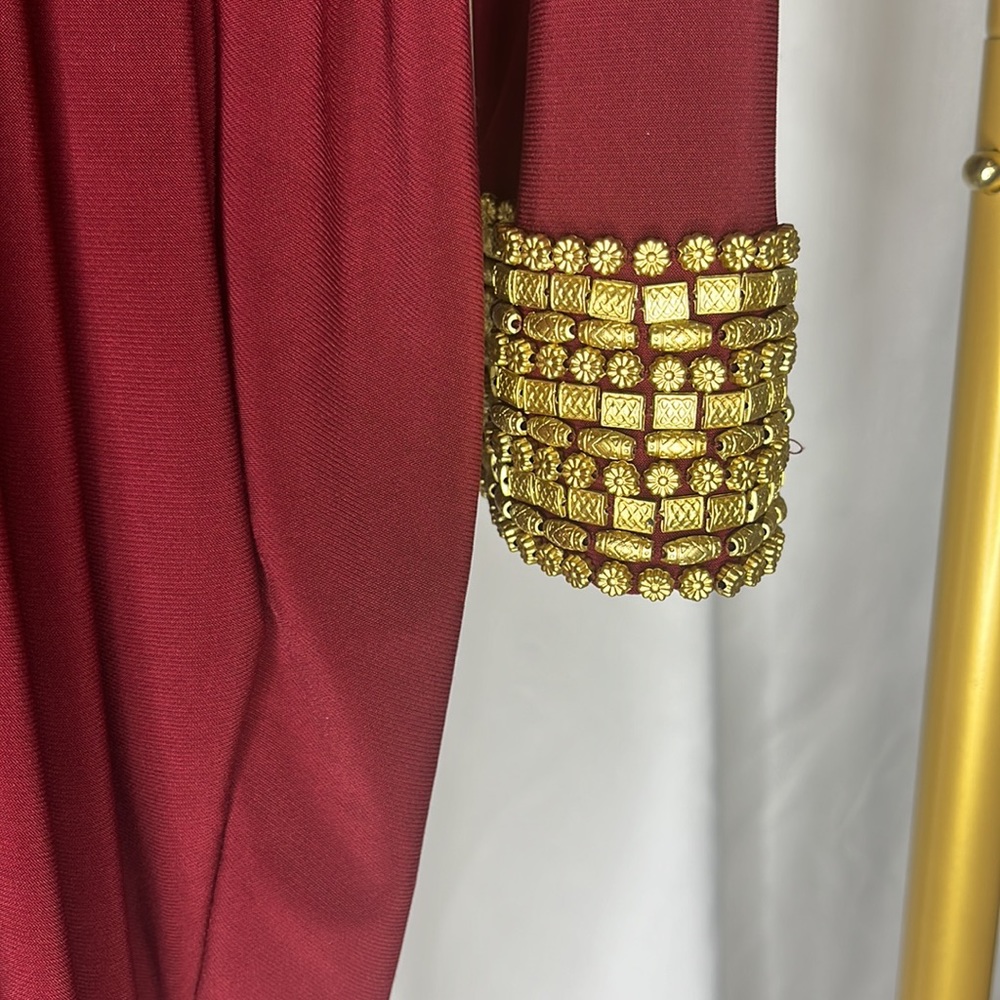 Queen Nerisa Wine Color Kaftan Gown 👑 Size Large with Morrocan beads - Picture 7 of 7